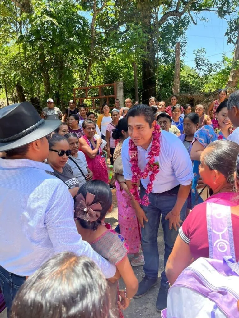 El candidato del PAN, José Luis Preciado propone legalizar el uso de armas en México