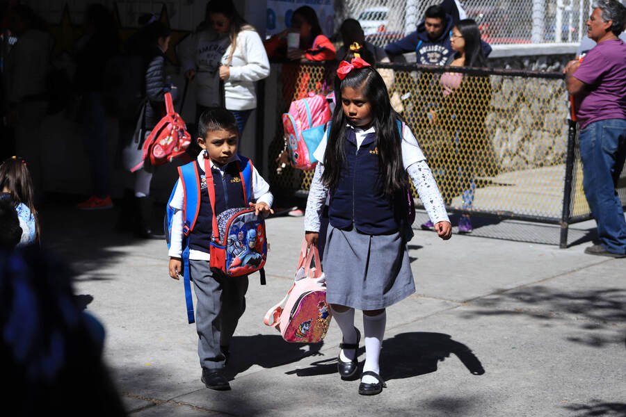Lista de útiles escolares para secundaria durante el ciclo escolar 23-24