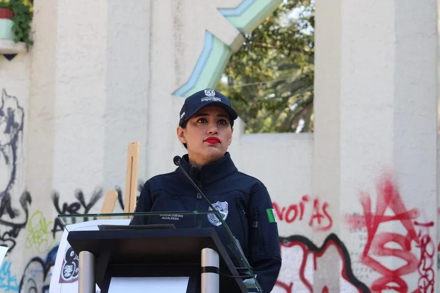 ¿De qué partido es Sandra Cuevas?
