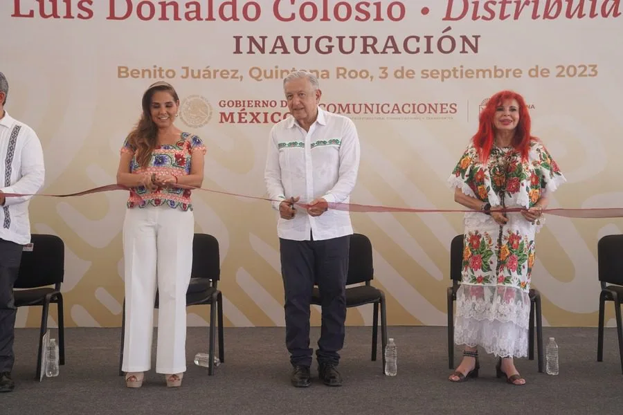 AMLO inaugura el Bulevar Colosio en Cancún