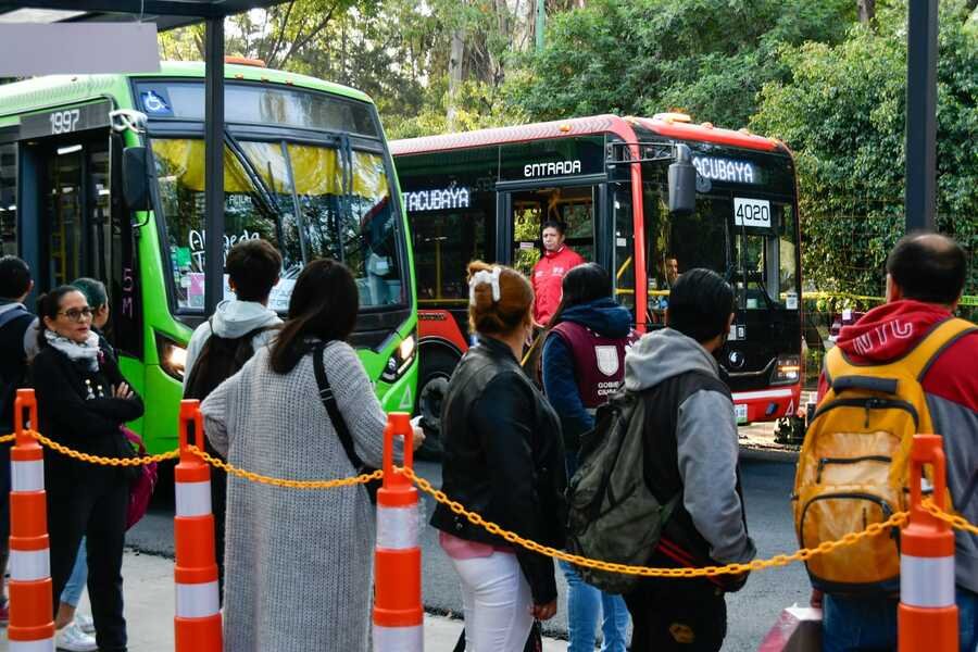 cuáles son los horarios del trasnporte publico en la cdmx el 20 de noviembre