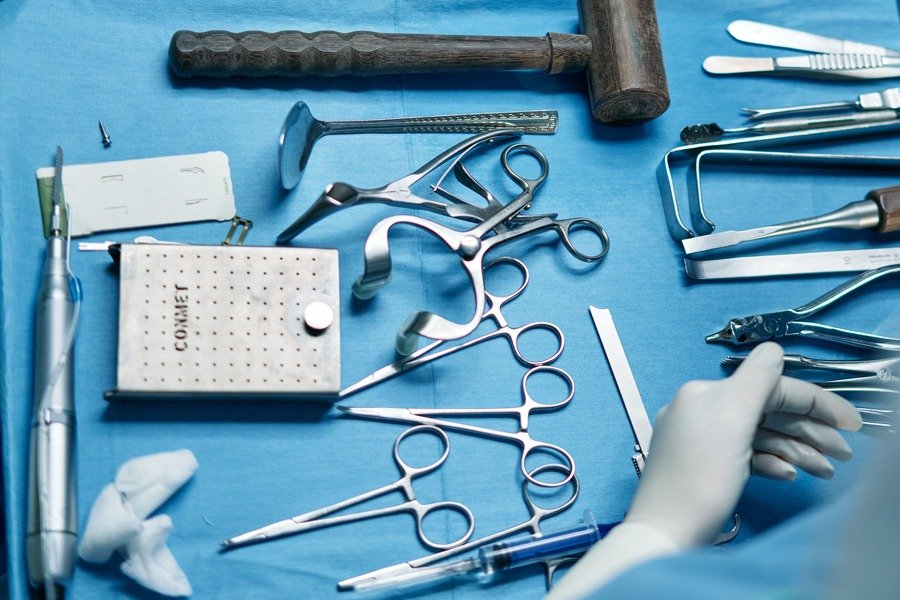 Dentistas en UNAM sólo cobran la recuperación de materiales