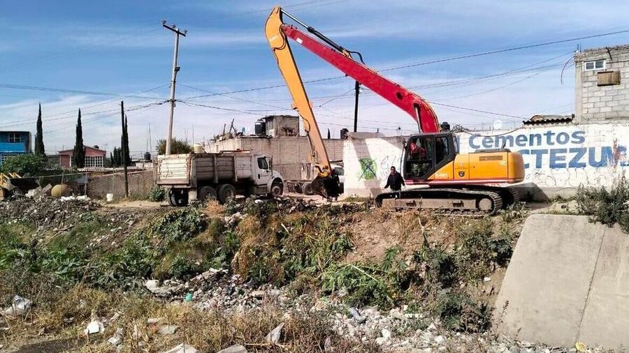 encuentran restos humanos en canal de ecatepec