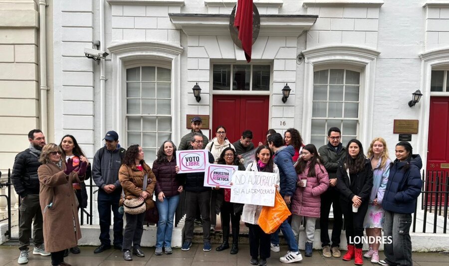frente civico nacional organiza marcha por nuestra democracia