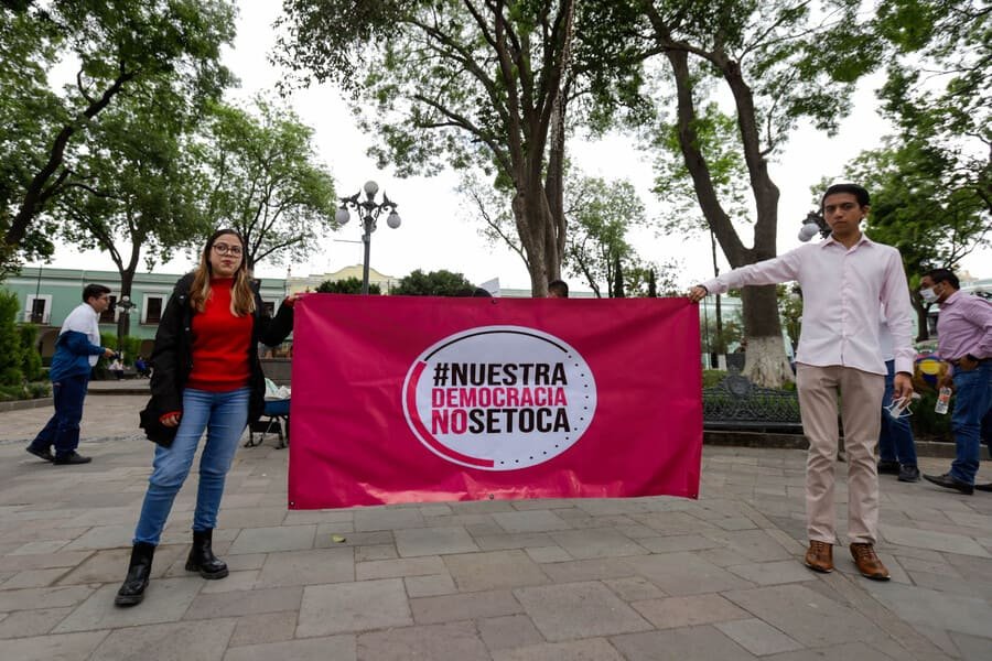 calles cerradas por la marcha por la democracia 2024