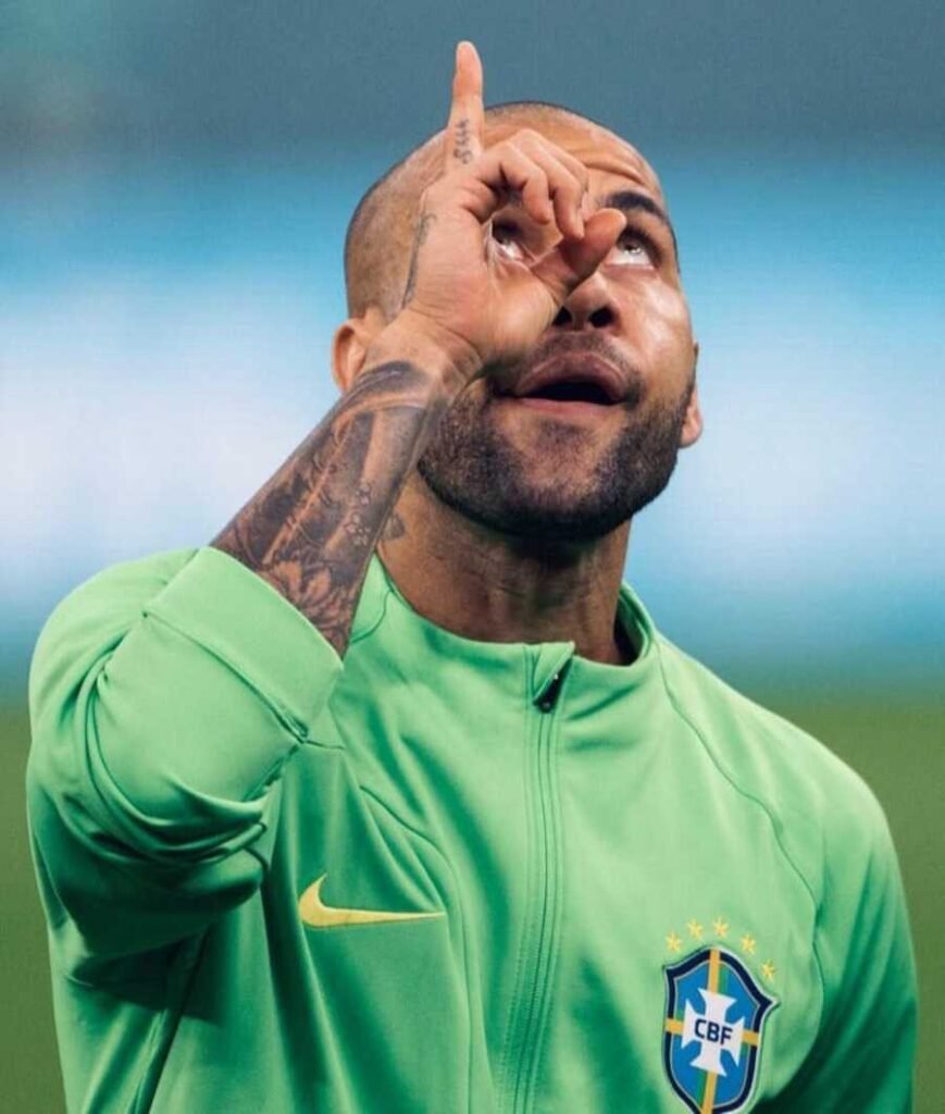 dani alves plagio