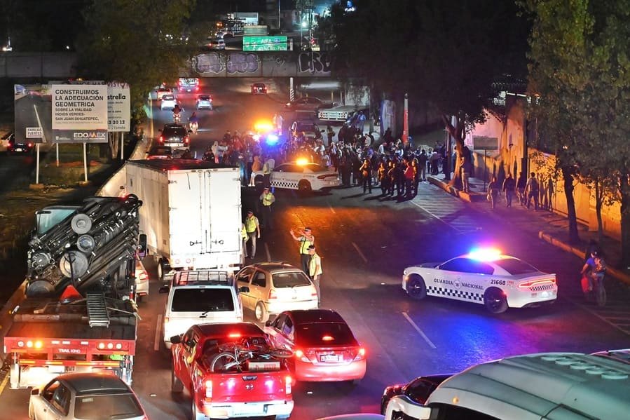 por qué pobladores bloquean la carretera méxico pachuca