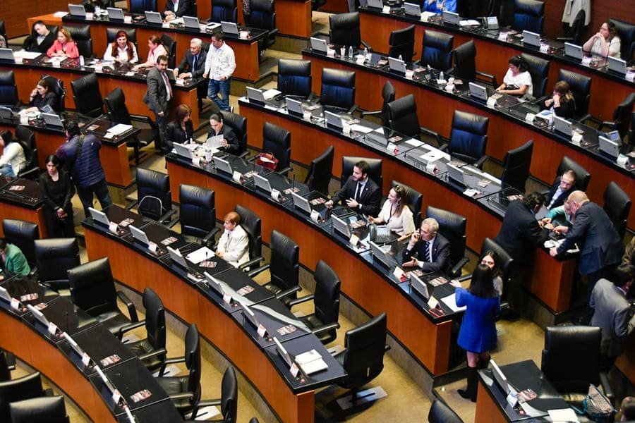 Senado aprueba por que haya salario igualitario para deportistas