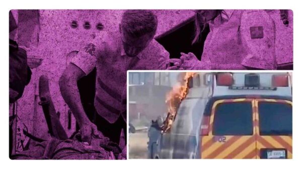 asesinan a paramedicos y queman ambulancias en celaya