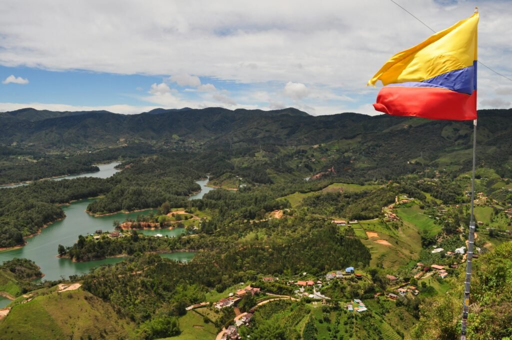 Colombia suspende acuerdo con Ecuador, ¿qué paso?