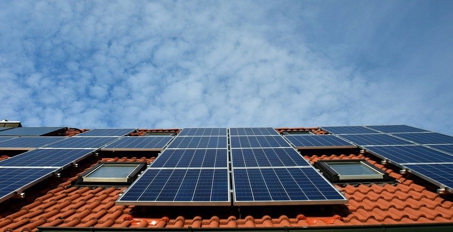 cfe informa que no regala paneles solares