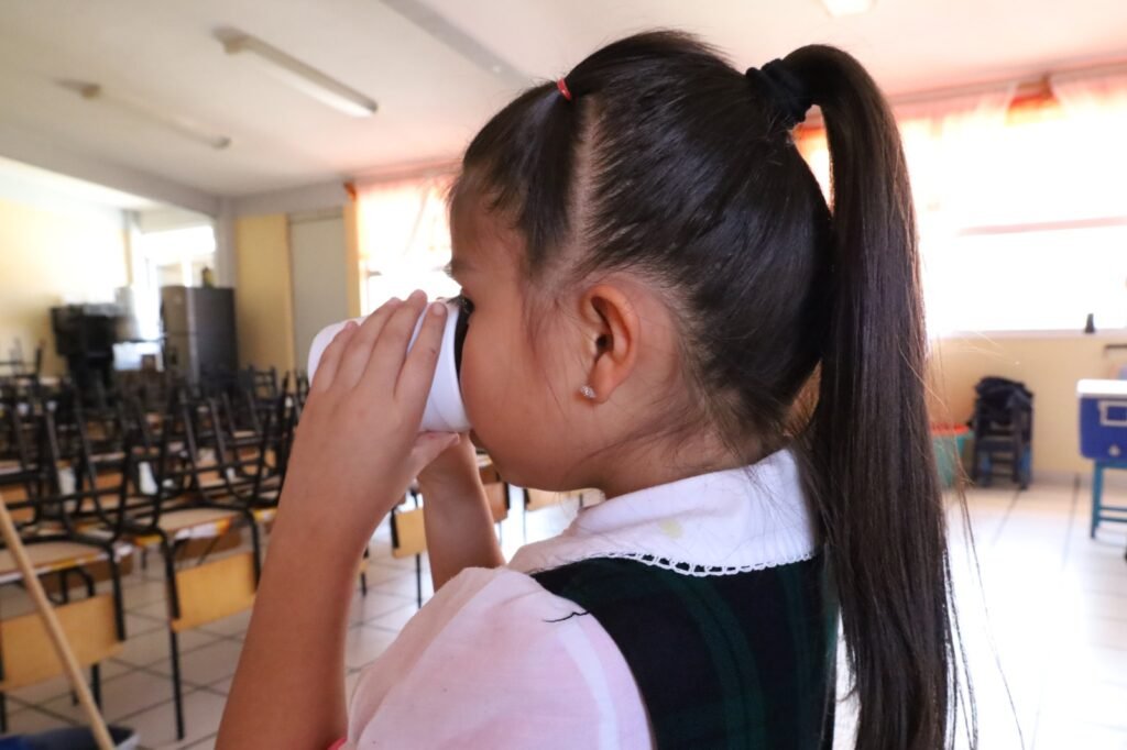 SEP cambia horario de clases por ola de calor