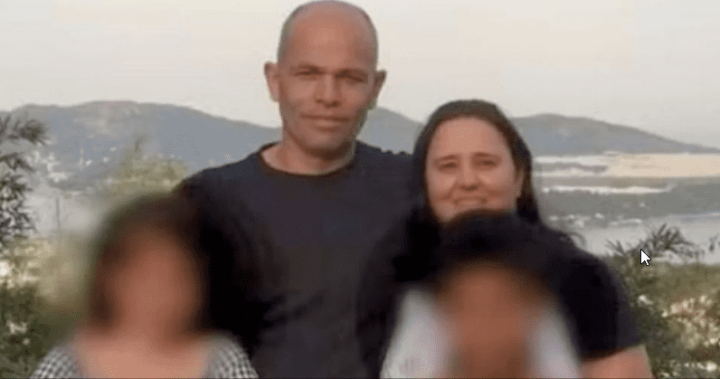 menor de 16 años mata a su familia porque le quito su celular