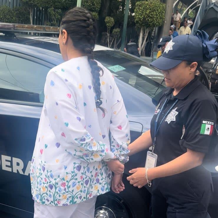 Detienen a trabajadores del IMSS en Culiacán por robo de medicamentos controlados