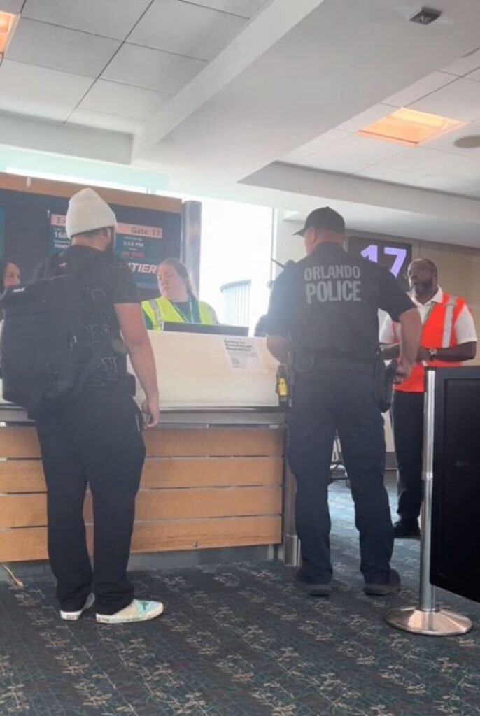 detienen a hombre por poner equipaje extra en almohada