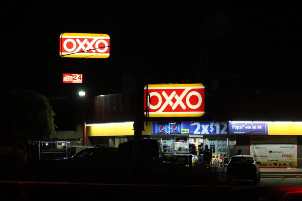 ¿Por qué están cerrando los OXXOS de nuevo laredo?