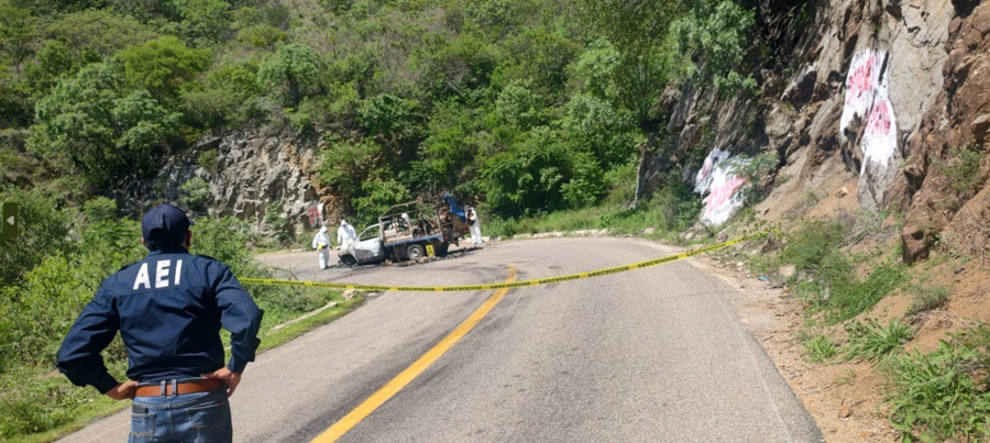 Asesinan al defensor de derechos, Lorenzo Santos y a su familia en Oaxaca; FGE Oaxaca investiga