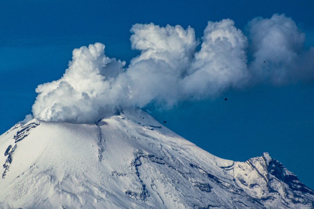 Popocatépetl suma 8 exhalaciones en 24 horas