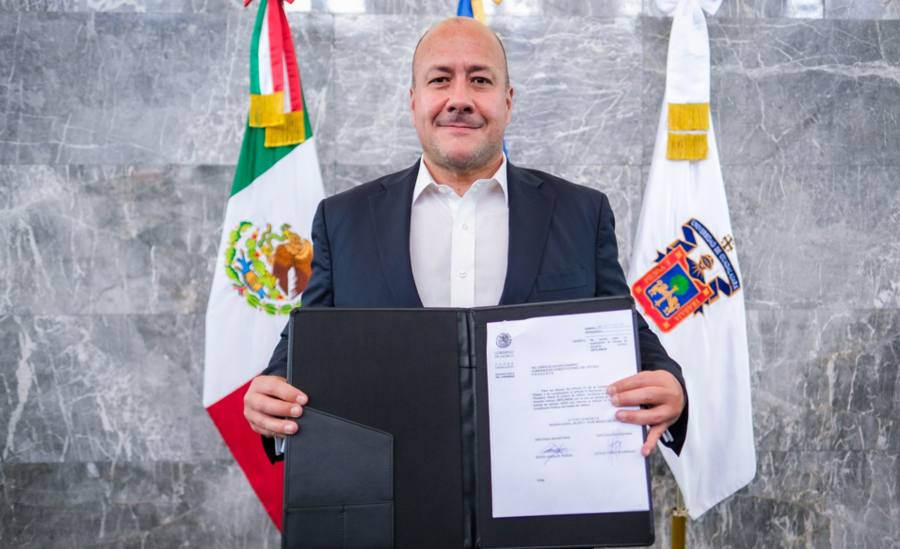 Gobernador de Jalisco confirma el fallecimiento de su padre; Enrique Javier Alfaro Anguiano