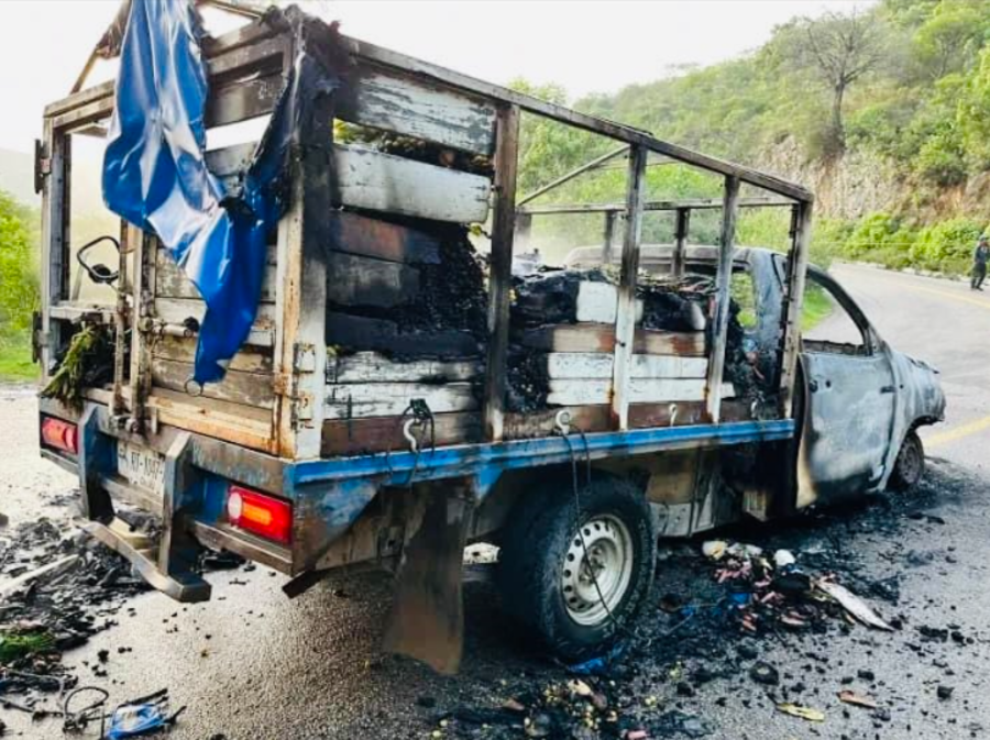 Ejecutan y calcinan a Lorenzo Santos y a su familia en Oaxaca