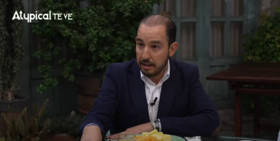 Javier Lozano y Marko Cortés discuten en programa de Atypical Te Ve, ¿por qué?