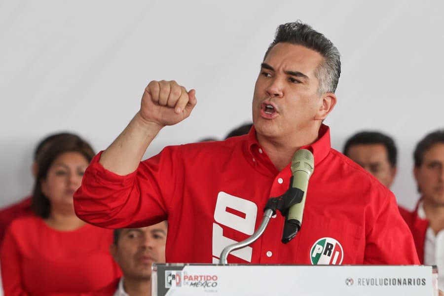 Cual es la playa que compró alito moreno