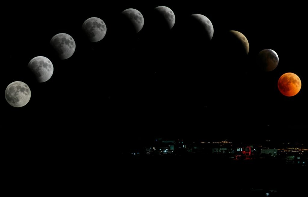 ¿Dónde y cuando será el eclipse lunar?