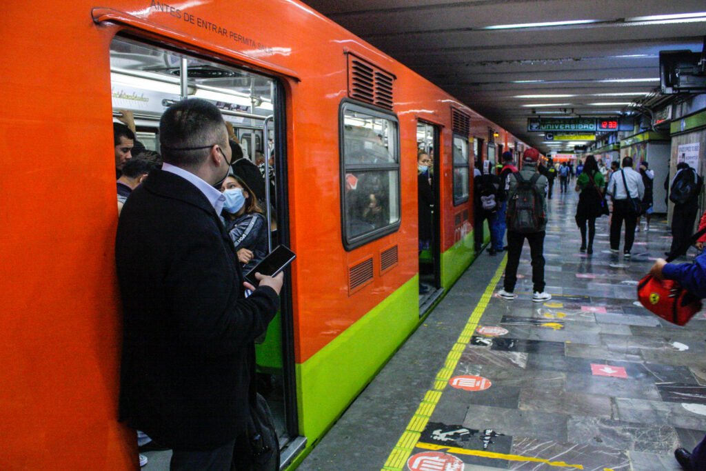 Cierran la linea 3 del metro: ¿Qué estaciones se renovaran?