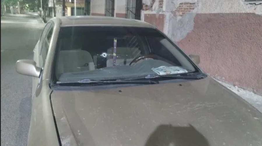 Ataque armado a El Debate en Culiacán, Sinaloa, en medio de jornada violenta. La Fiscalía estatal ya investiga