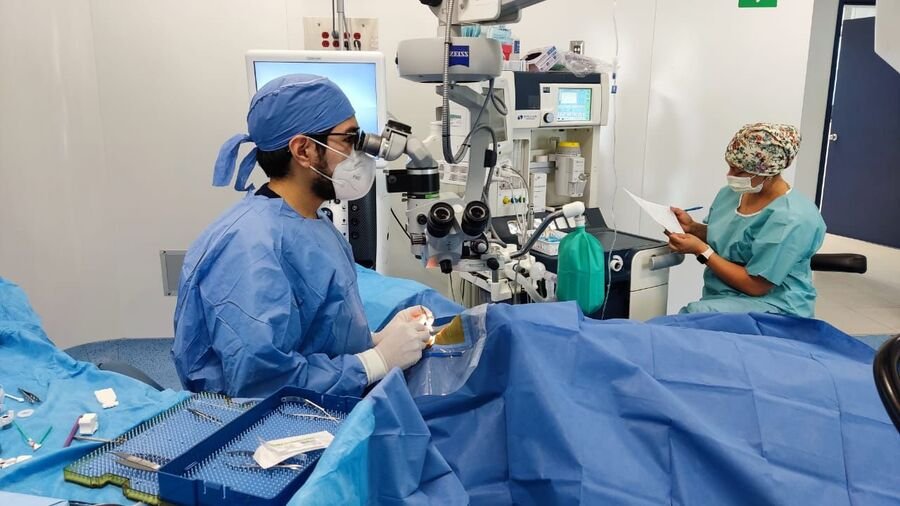 cuanto gana un medico en mexico