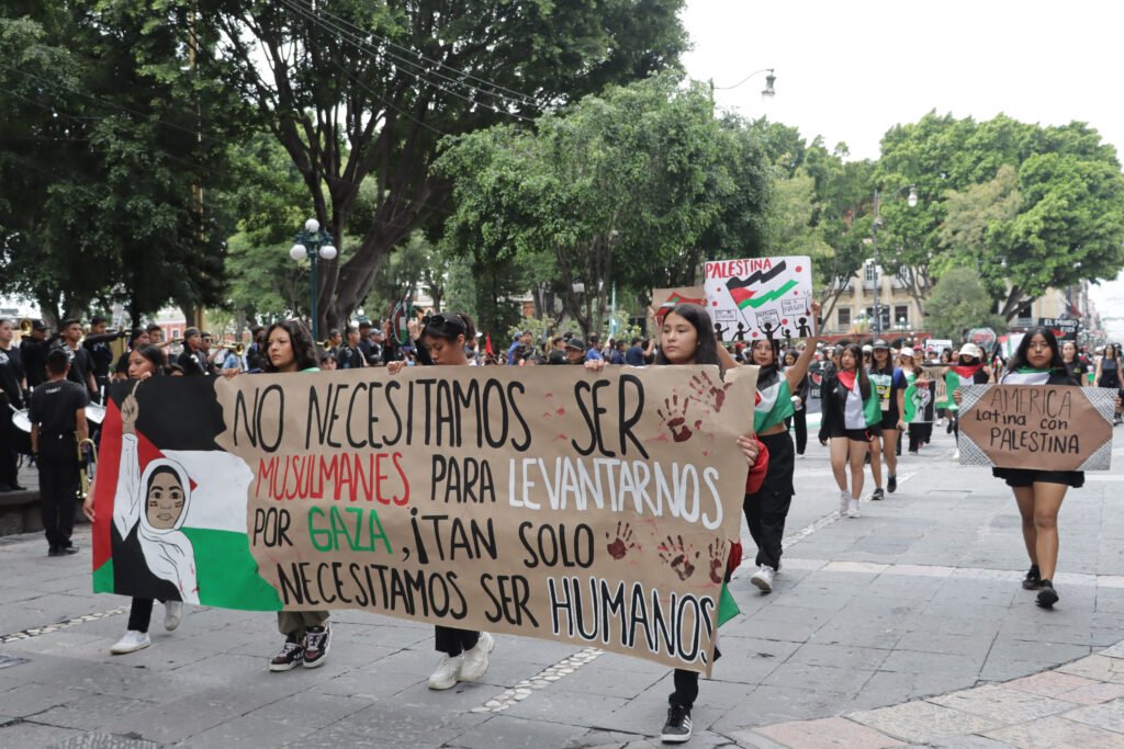 Israel ataca el norte de Gaza: Más de 300 personas murieron