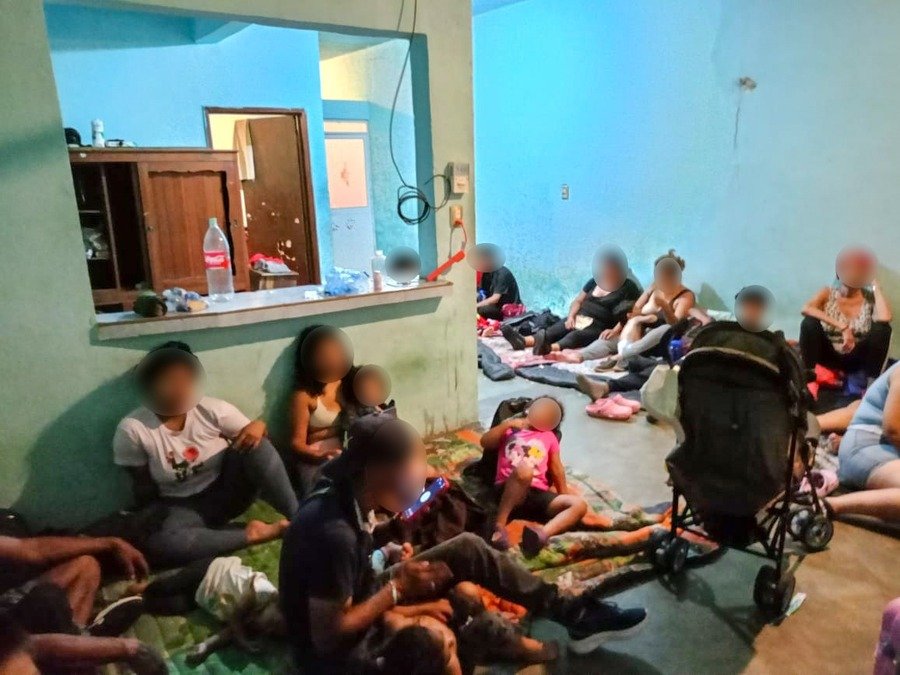 Rescatan a 71 personas migrantes privadas de su libertad en Oaxaca