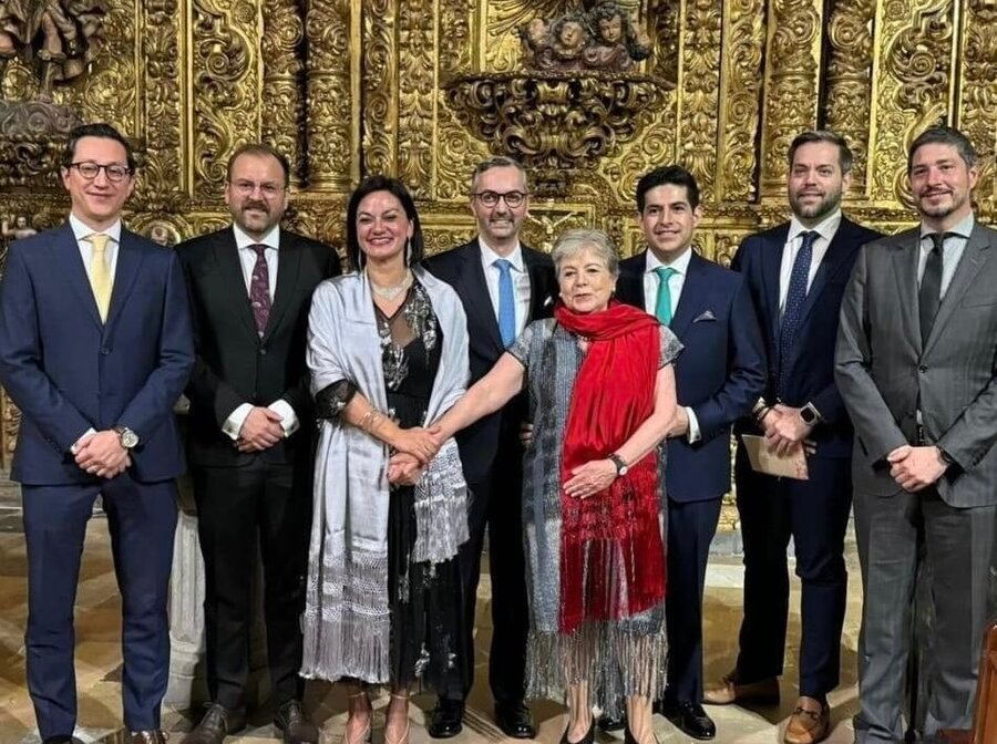 Alicia Bárcena de deslinda de participar y tener conocimiento de la boda en el MUNAL