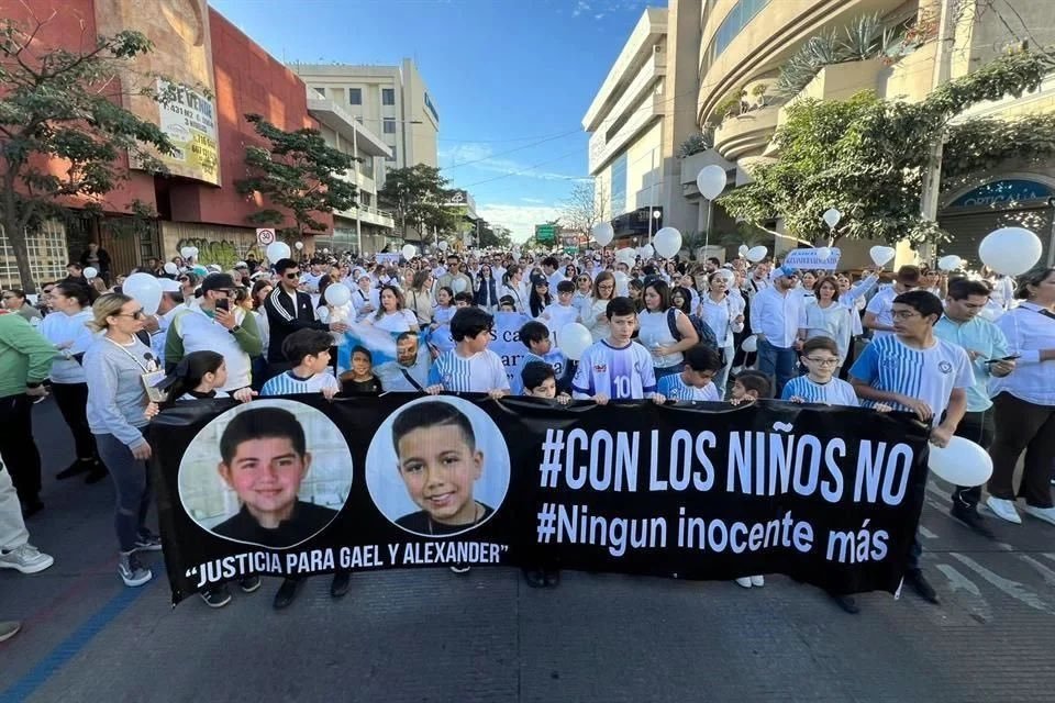 A los niños Gael y Alexander, y a su padre Antonio, la inseguridad en Culiacán, Sinaloa les arrebató la vida.