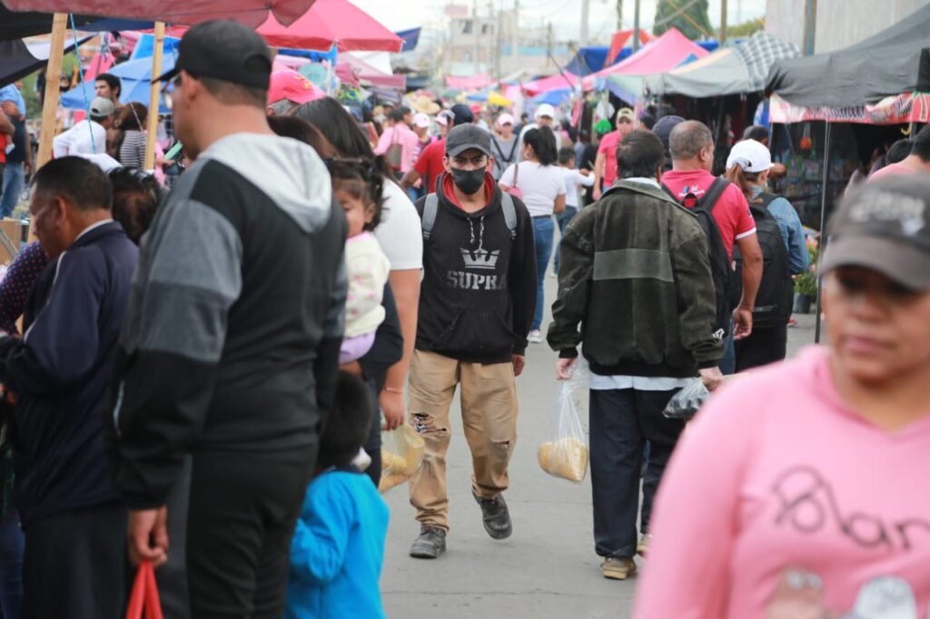 Cobro de piso en los tianguis de la CDMX