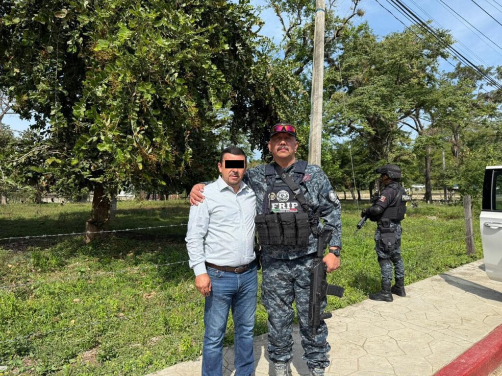 Detienen a alcalde de Comalapa, Chiapas; lo investigan por corrupción, extorsión, desaparición forzada y homicidio. Ya se encuentra en el reclusorio