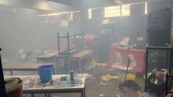 Explosiones dentro de la Prepa 5 de la UNAM fueron por cohetones; continúan clases suspendidas