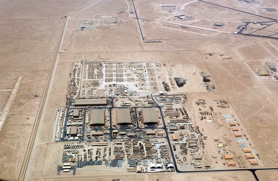 Irán ataca con misiles base militar estadounidense en qatar