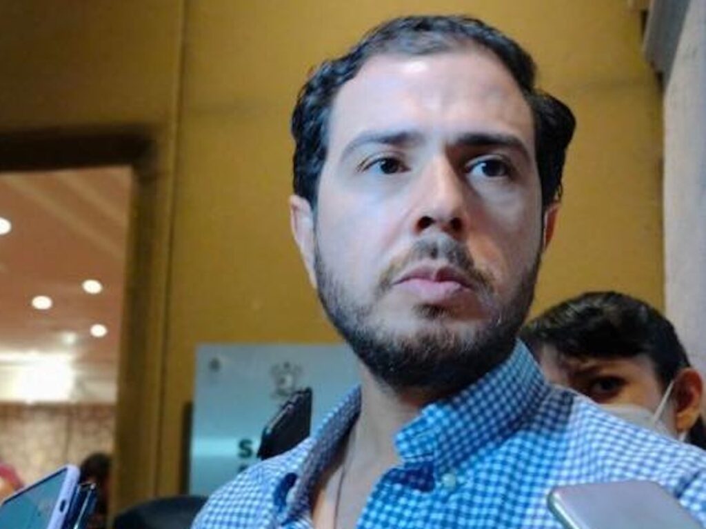 foto para nota de bernardo bravo