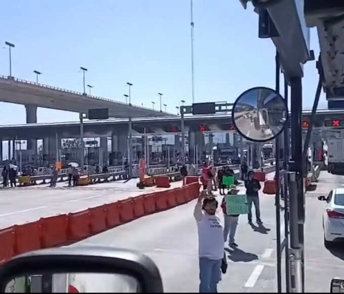 Hay bloqueo hoy de transportistas y comerciantes del Edomex