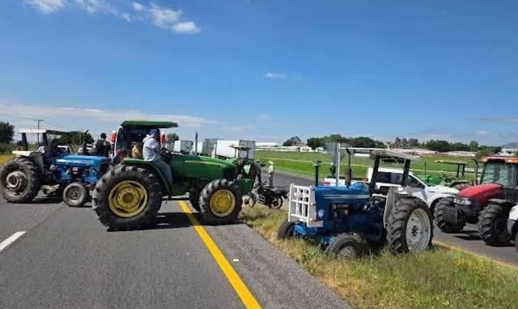 Foto de los bloqueos de carreteras por el paro nacional de agricultores de mediados de octubre
