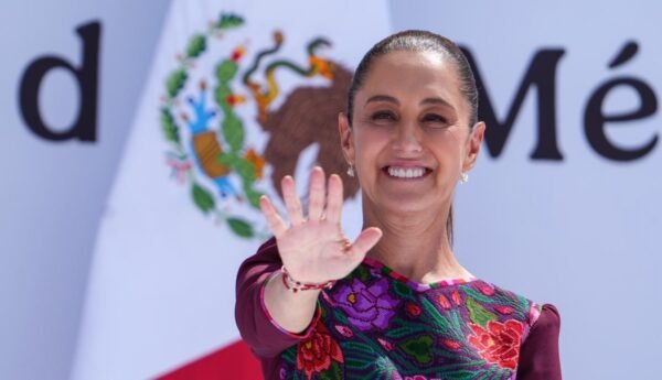 Foto del informe de Sheinbaum