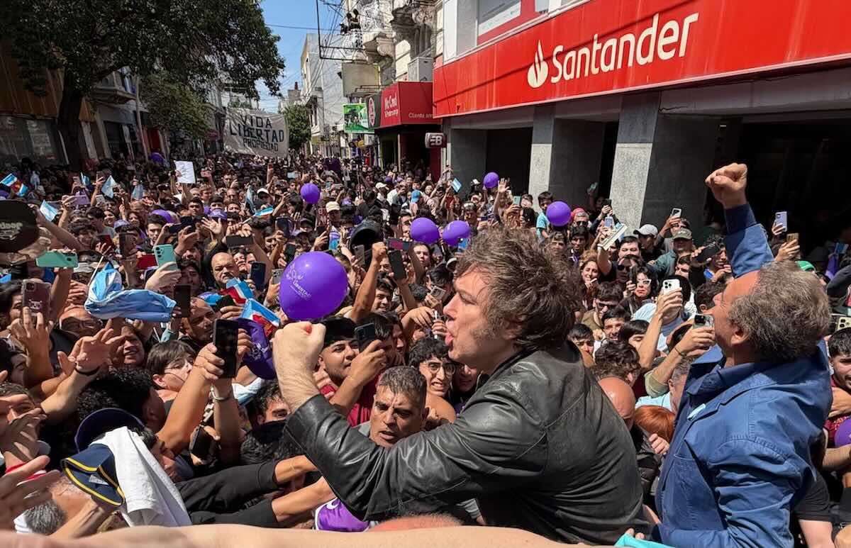 Foto de Javier Milei para nota de las elecciones en argentina 2025