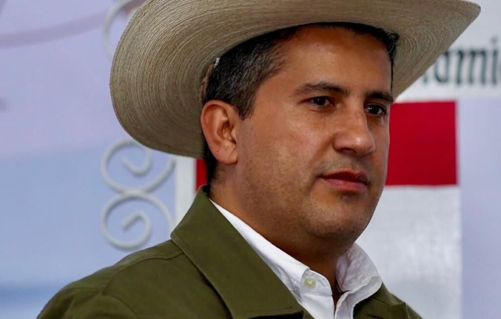 foto de carlos manzo, alcalde uruapan asesinado