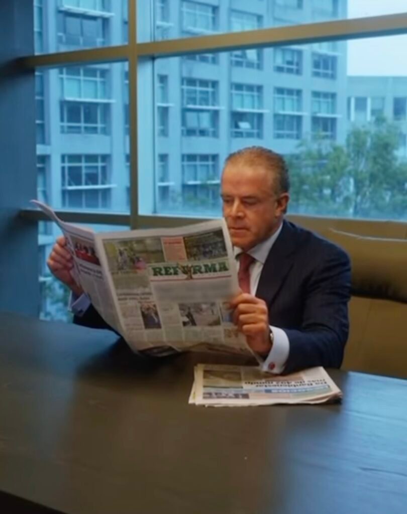 foto para nota de miss universo y su dueño raúl rocha