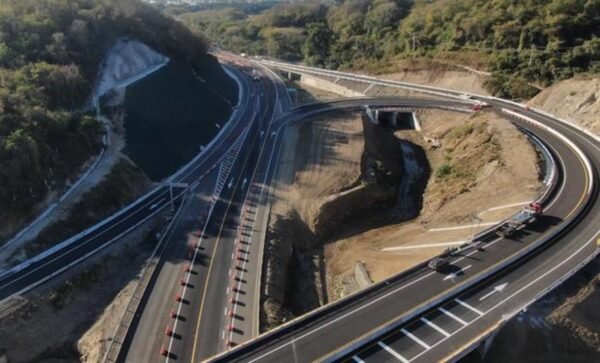 foto para nota de la SICT