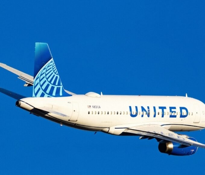 Cierre de gobierno de EU obliga a cancelación de vuelos en aeropuertos