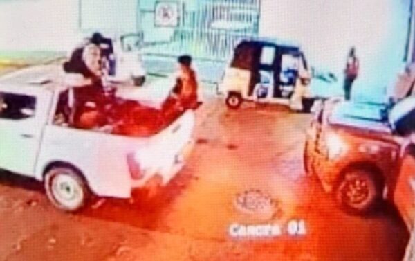 foto del comando que raptó personas y quemó bares en villaflores, chiapas