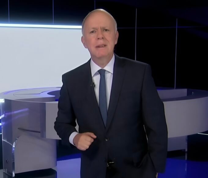 foto de ciro gómez leyva