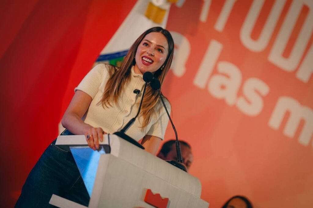 foto de mariana rodríguez